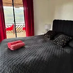 Cabana Nueva Con Vista Al Rio